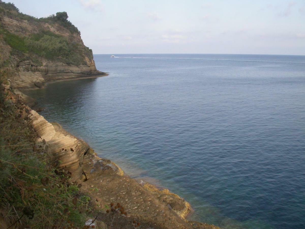La Rosa Dei Venti Aparthotel Procida Exterior photo